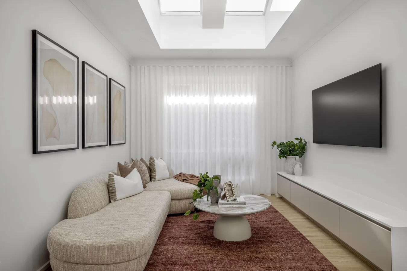 3198_OLIVINE 233_Lilywood_Landings_LR.jpg