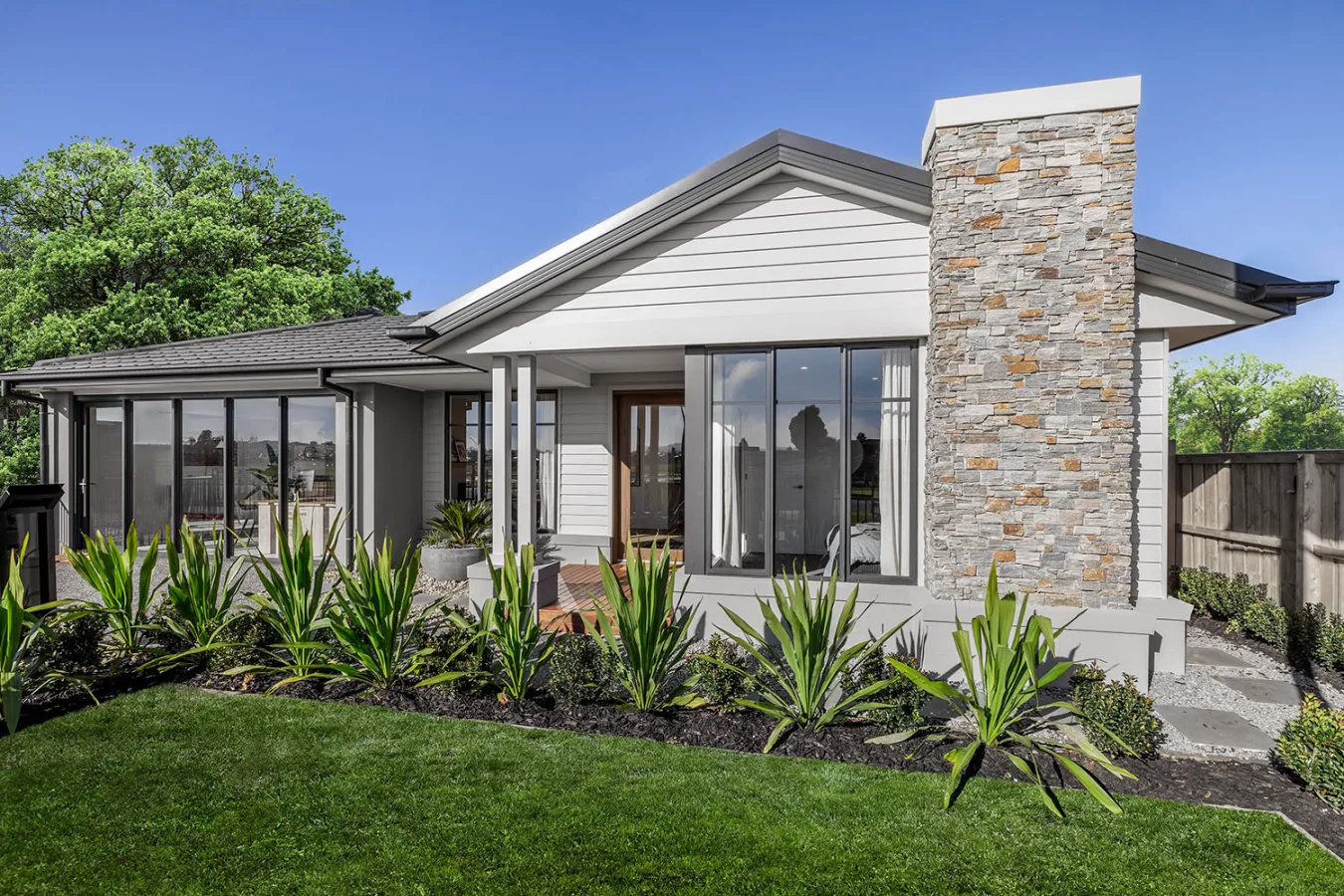 0014_Redhill 30_Berwick Waters_LR (1).jpg