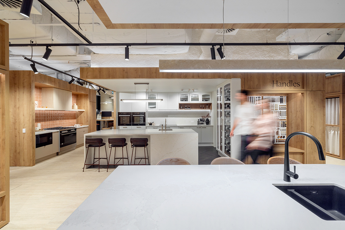 Simonds Gallery showroom 6